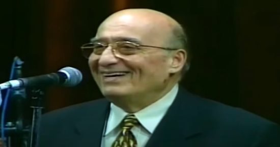 ذكرى وفاة وديع الصافى.. قصة مشاركته بمهرجان الموسيقى العربية عام 2001