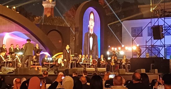 ياسر سليمان يقدم أغانى محمد رشدى بحفل مهرجان الموسيقى العربية