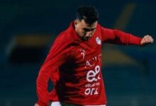 الاهلى ينعى والدة تريزيجيه ويشاطر لاعبه السابق الأحزان