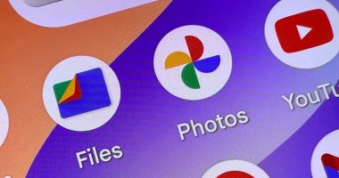 تطبيق Google Photos يضيف خيار التقليب.. تفاصيل الميزة الجديدة