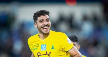 الأهلي يفاوض محمد شريف لعودته في الصيف ومنع انتقاله للزمالك